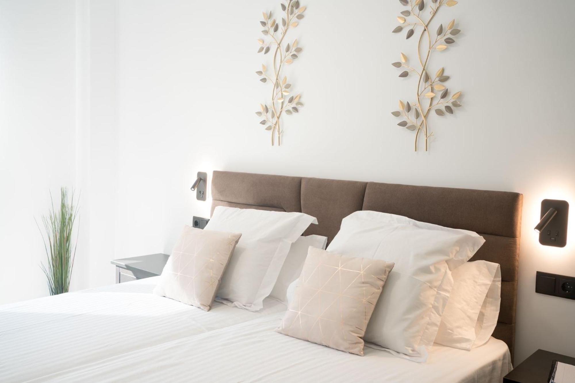 Apartamentos Go La Circular-Parking Gratuito Вальядолид Экстерьер фото